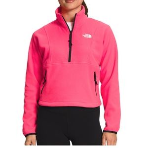 The North Face Women's TKA Attitude 1/4 Zip Fleece Pullover